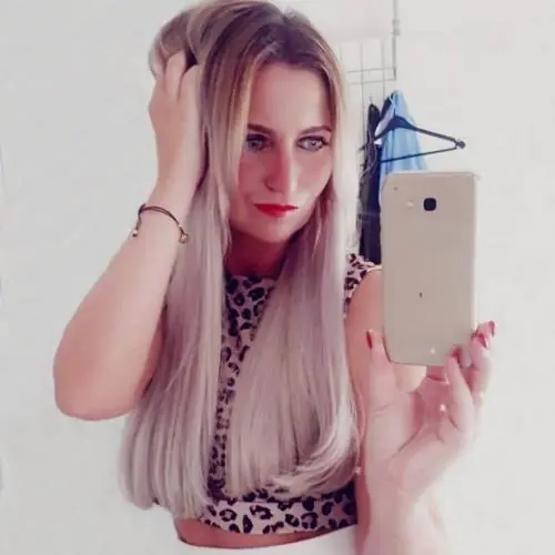 x44astrid44 image 1