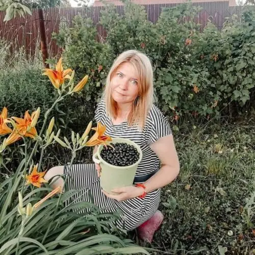 larilara image 2